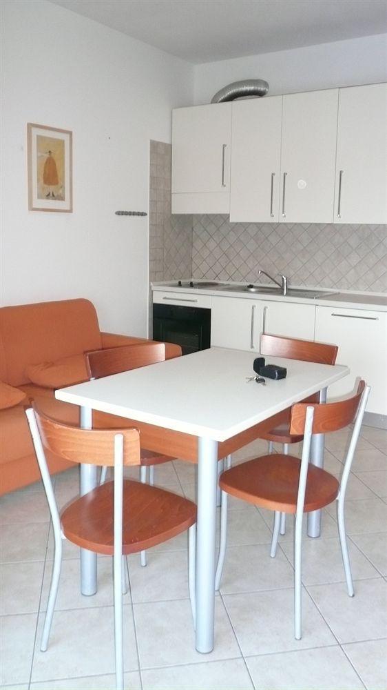 Residence Moderno Lido Di Savio Extérieur photo