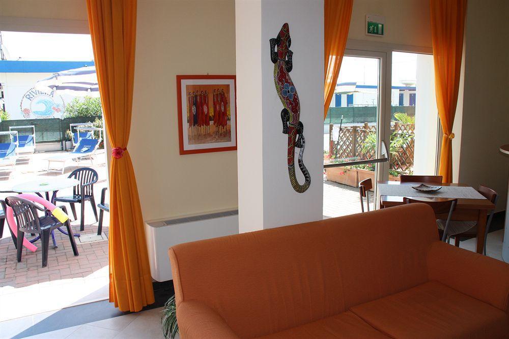 Residence Moderno Lido Di Savio Extérieur photo